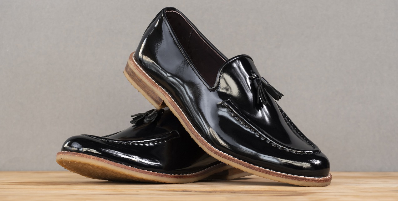 Men fashion black shoes leather