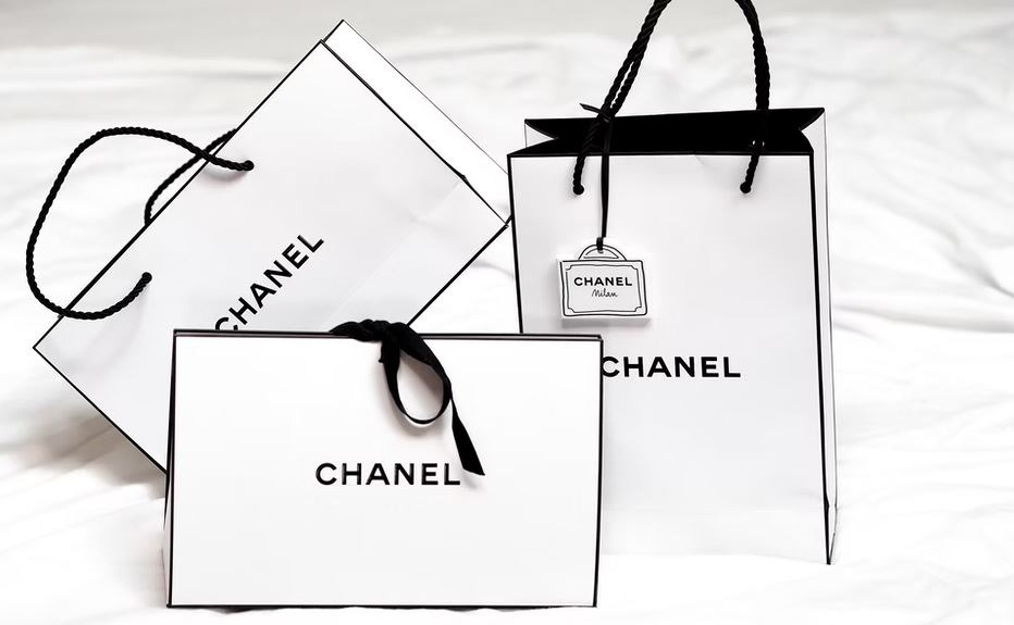 Chanel shopping bags