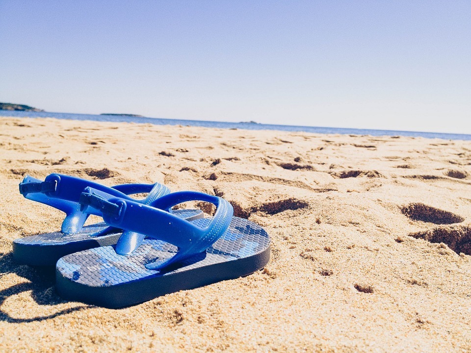 Ultimate Guide to Protecting Your Feet at the Beach