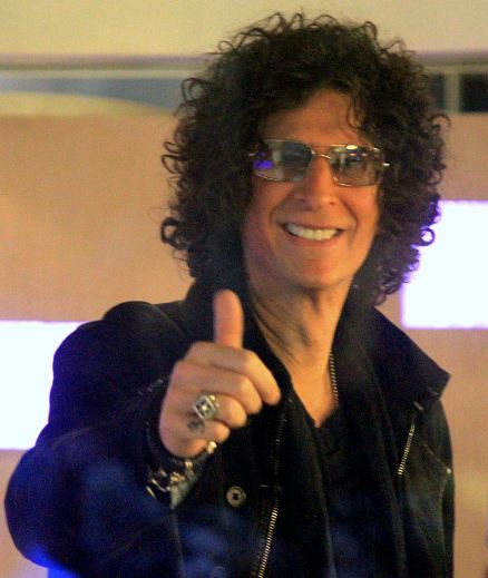 Howard-Stern-has-one-of-the-curliest-hair-in-all-of-Hollywood.