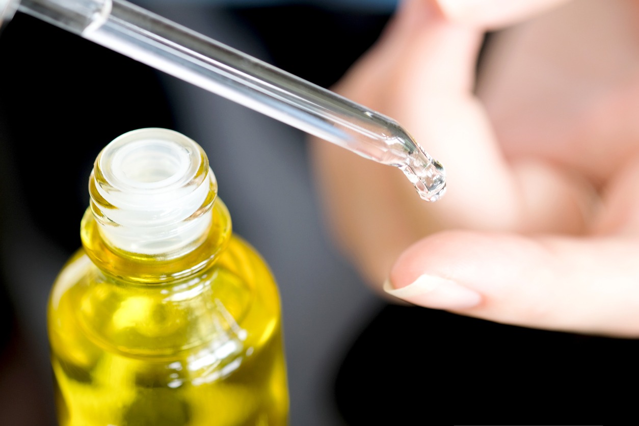 Mineral oil, Mineral oil moisturizer