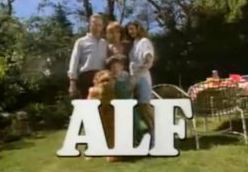 Picture-of-the-title-screen-of-the-TV-Show-ALF-alien-life-form