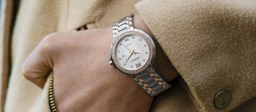 person-wearing-a-beautiful-wristwatch