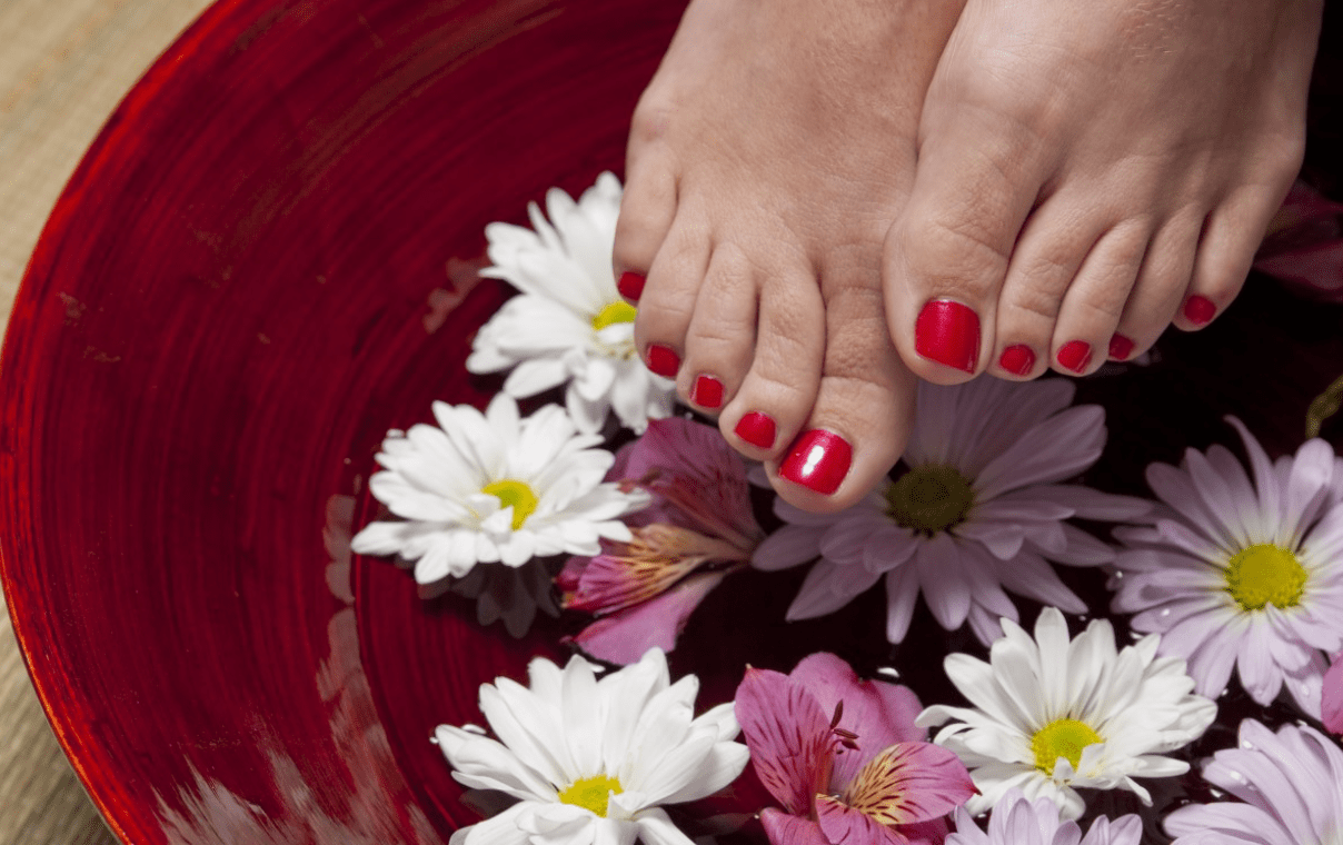 Tips for keeping your feet soft and moisturized