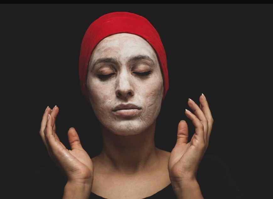 woman-wearing-a-facial-mask