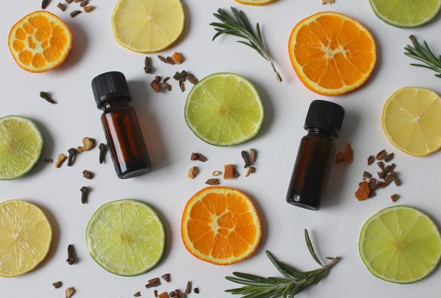 Maintaining Healthy Skin With Essential Oils