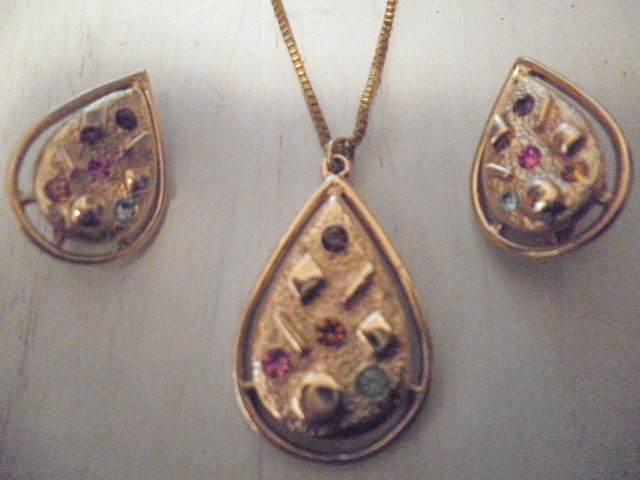 Sarah Coventry 1959 “Sultana” jewelry set