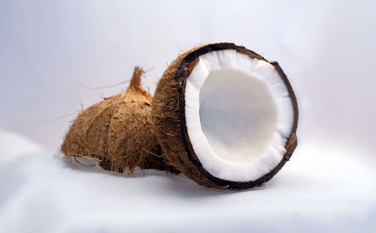 Whats-the-Difference-Between-Coconut-Oil-and-Coconut-Butter
