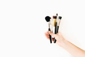 A-photo-of-make-up-brushes