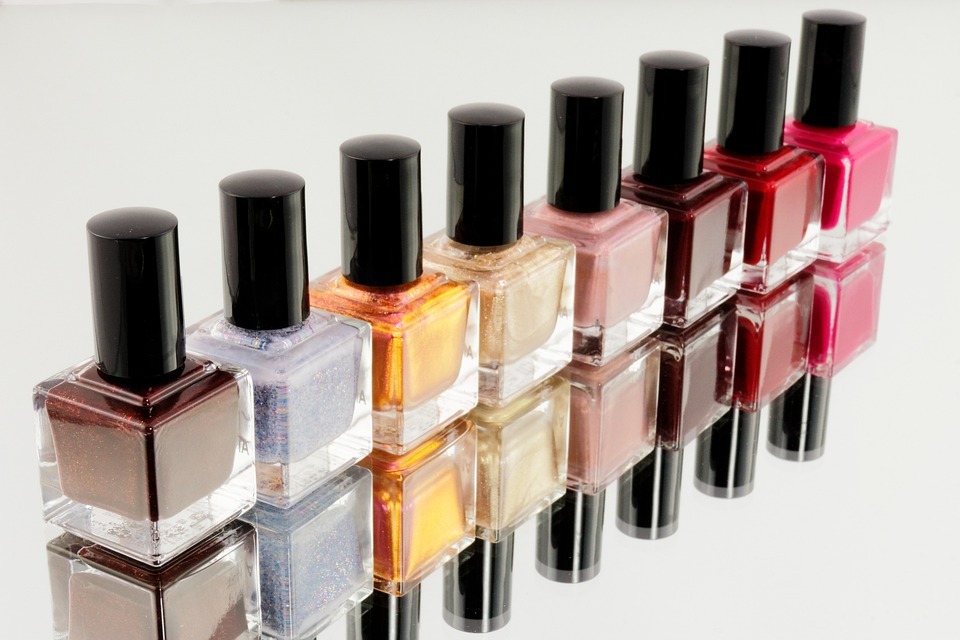 Different-types-of-Nail-polish