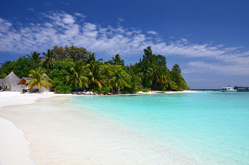 Top Reasons to Visit Maldives’ Beaches