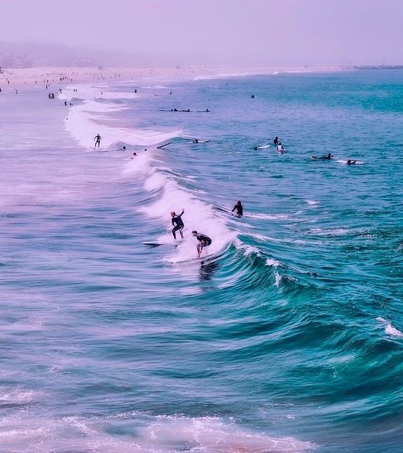 beach-seawater-waves-surfers-people-swimming