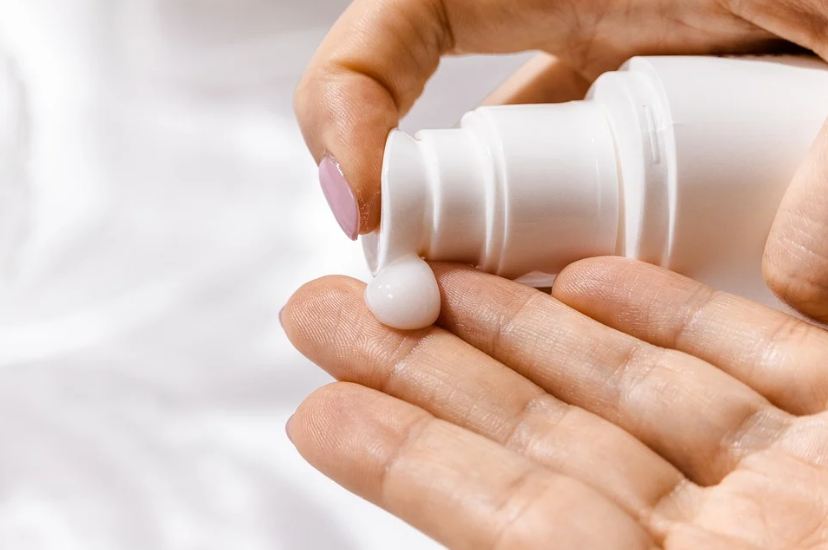 hand-cream-lotion-moisturizer-hand-cream-moisturize-product-bottle